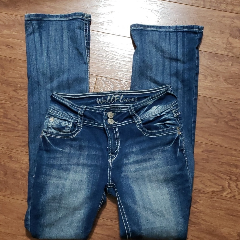 Juniors jeans